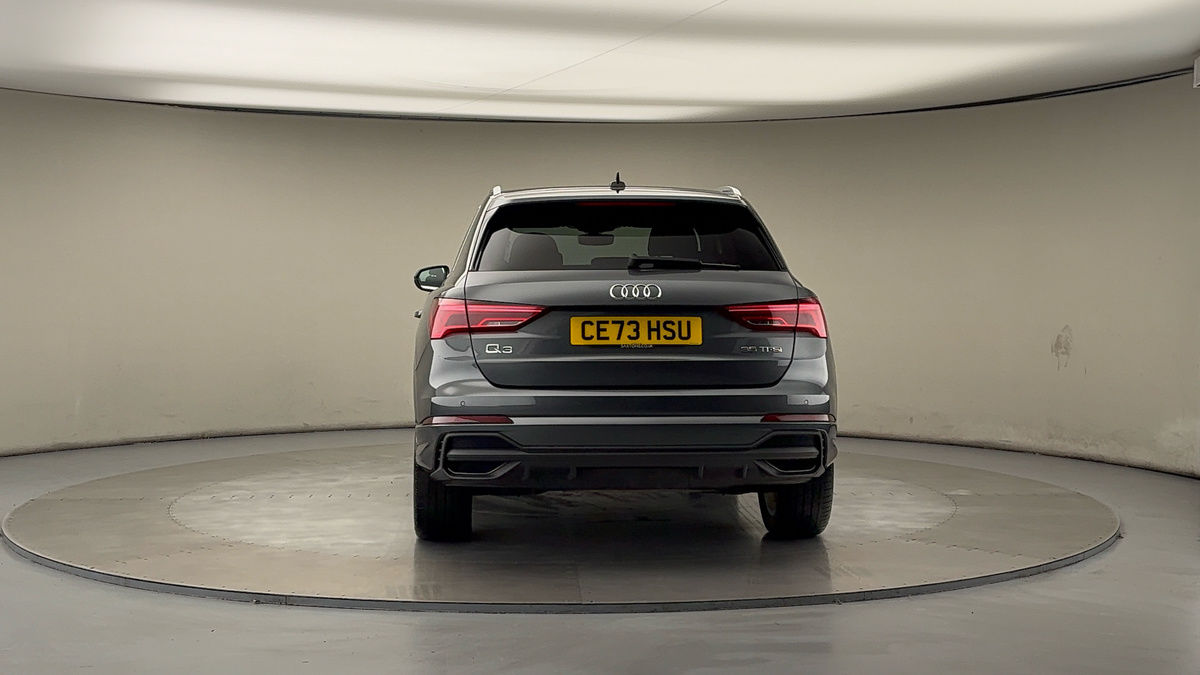 More views of Audi Q3