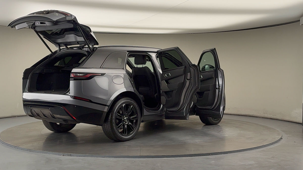 More views of Land Rover Range Rover Velar
