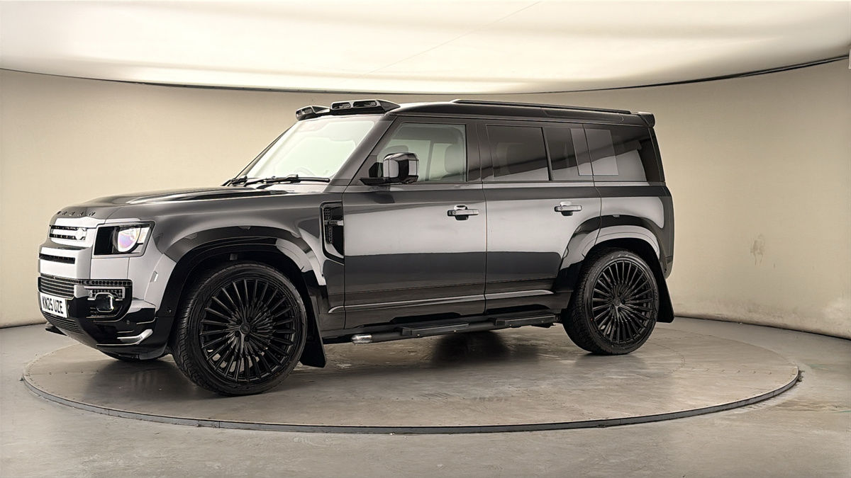 More views of Land Rover Defender 110