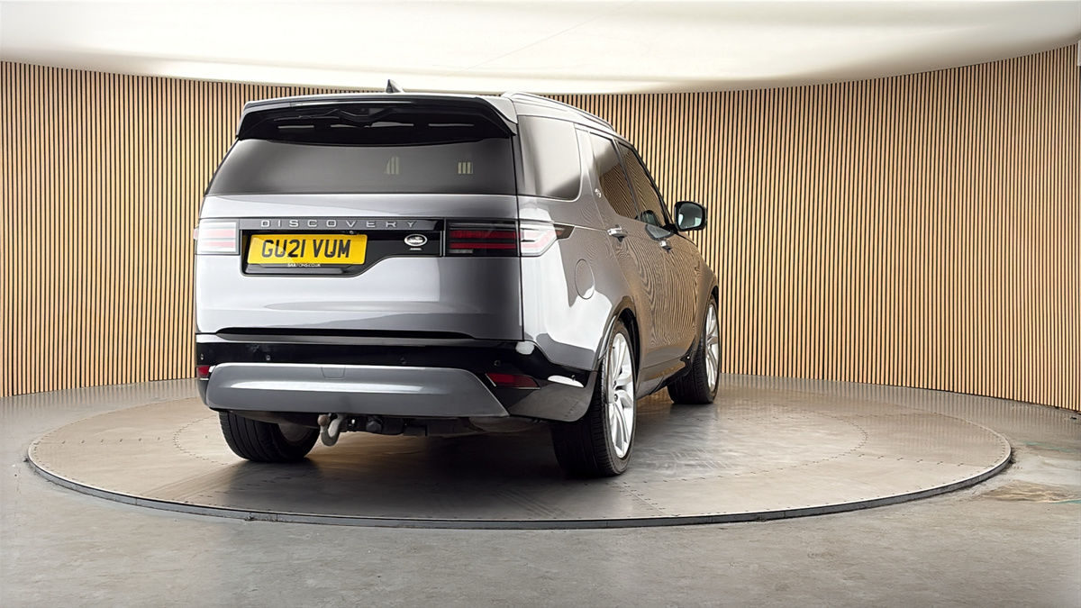 More views of Land Rover Discovery