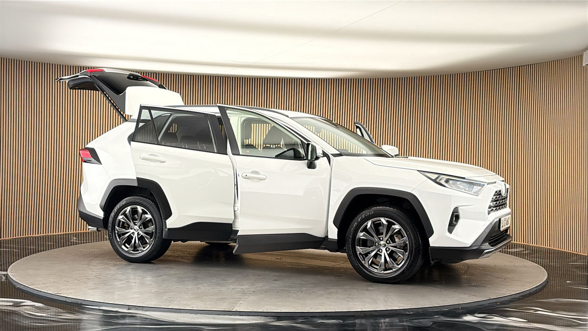 More views of Toyota RAV4