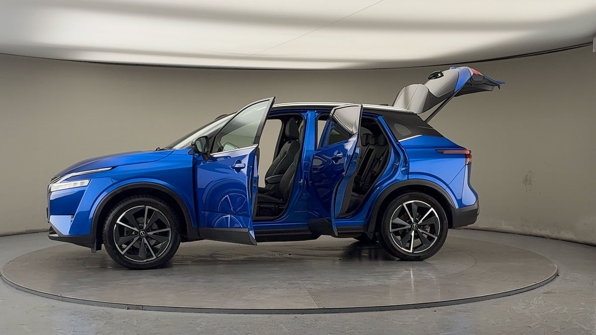 More views of Nissan Qashqai