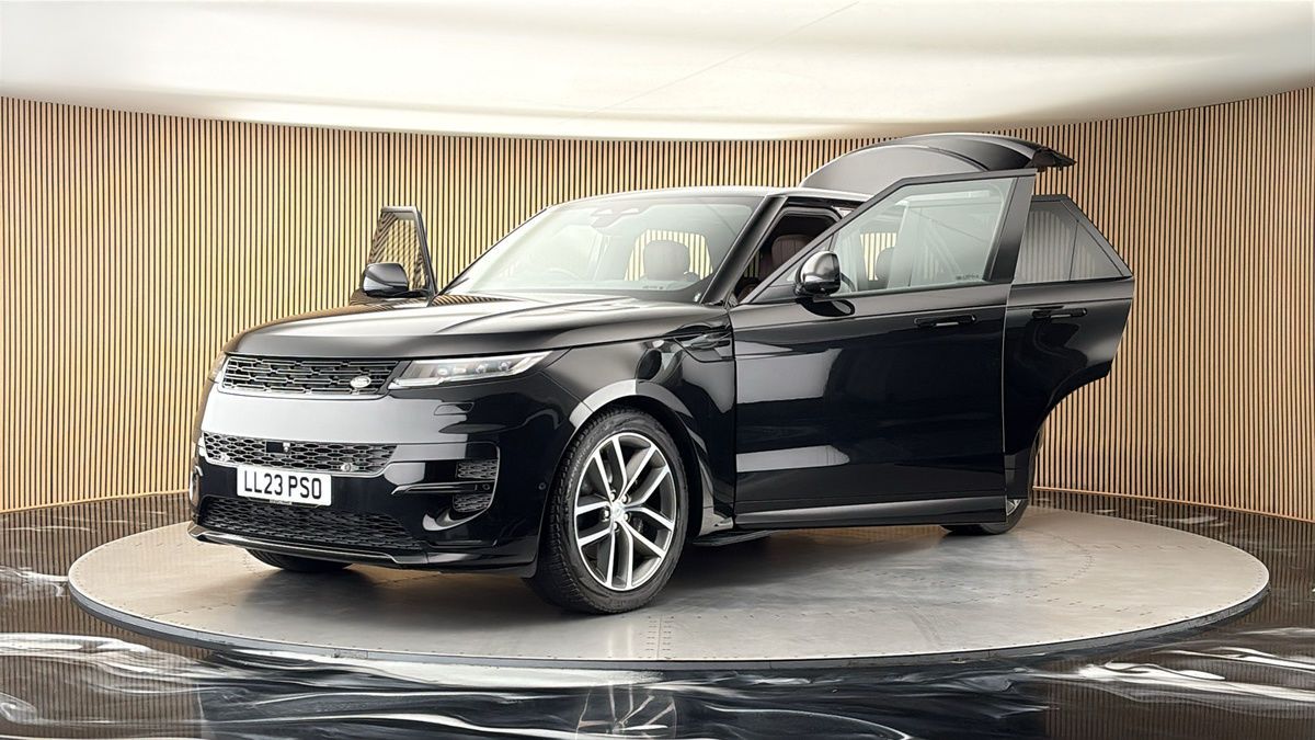 More views of Land Rover Range Rover Sport