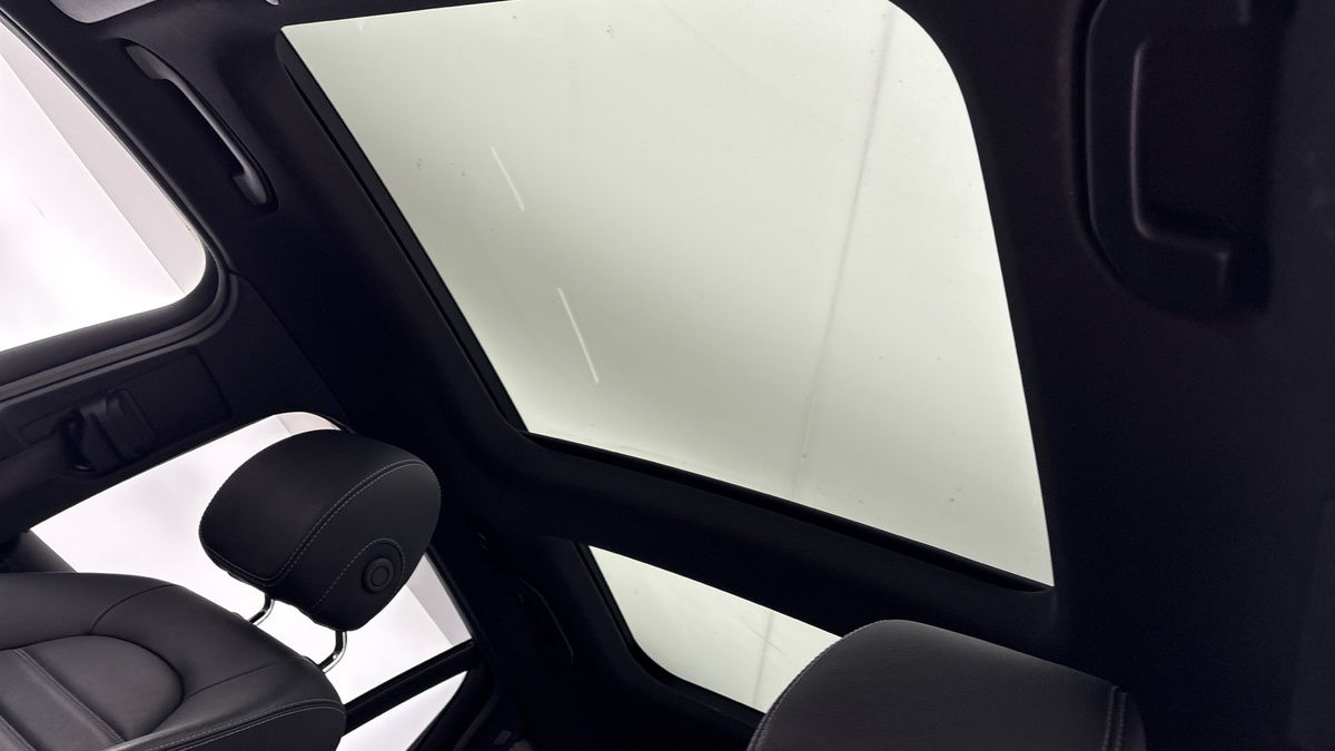 Mercedes-Benz GLC Image 6