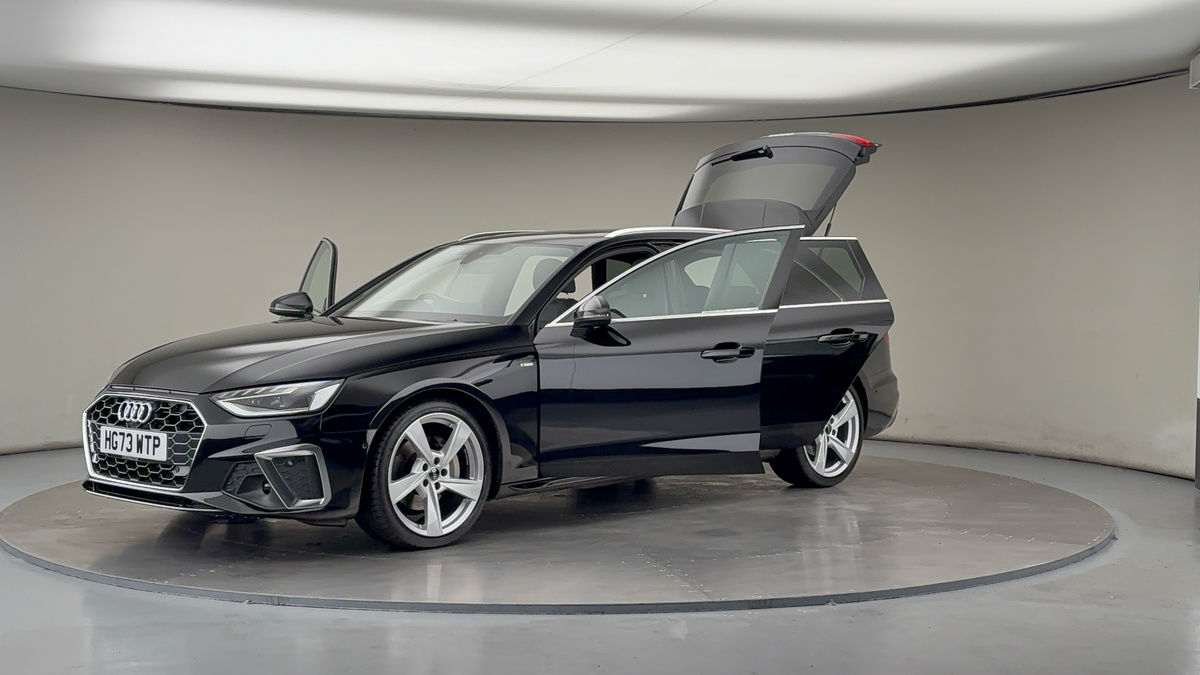 Audi A4 Avant Image 22