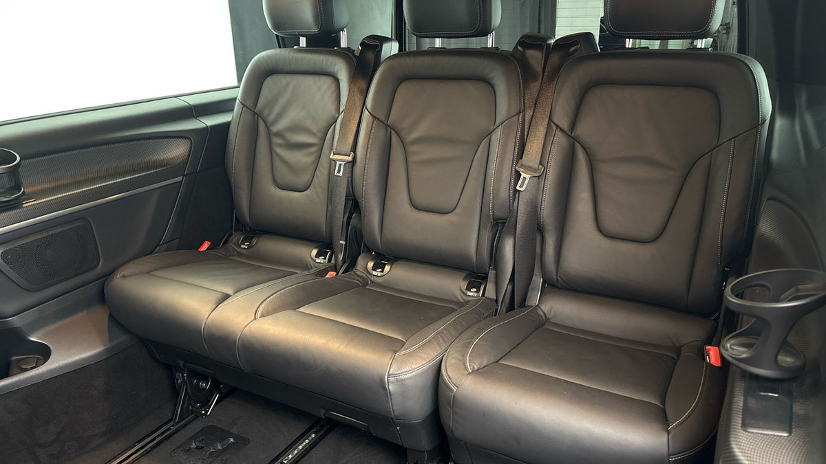 Mercedes-Benz V Class Image 8