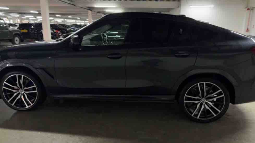 More views of BMW X6