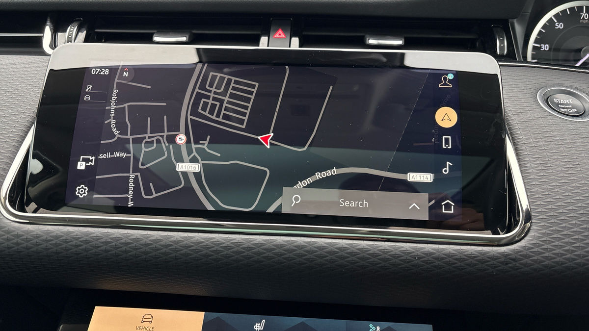 Land Rover Range Rover Evoque Image 17