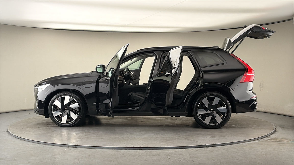 More views of Volvo XC60