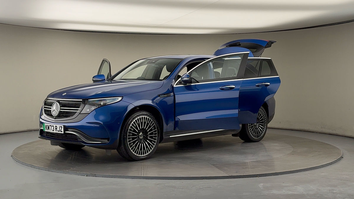 More views of Mercedes-Benz EQC