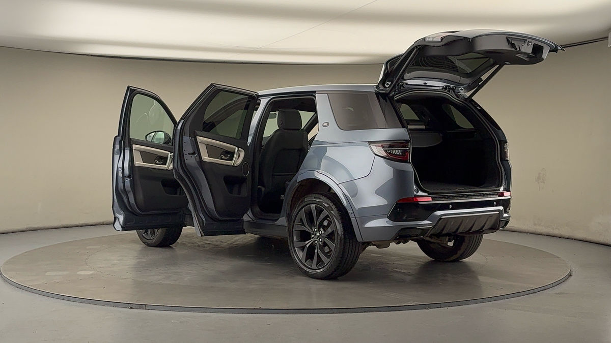 More views of Land Rover Discovery Sport
