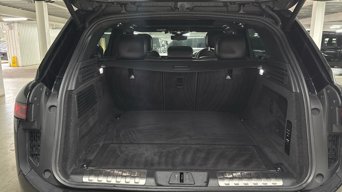 Land Rover Range Rover Sport Image 11