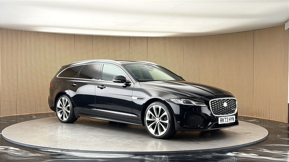 More views of Jaguar XF