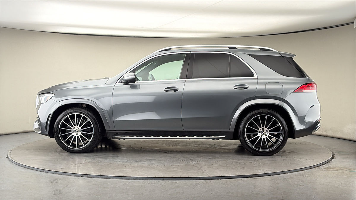More views of Mercedes-Benz GLE
