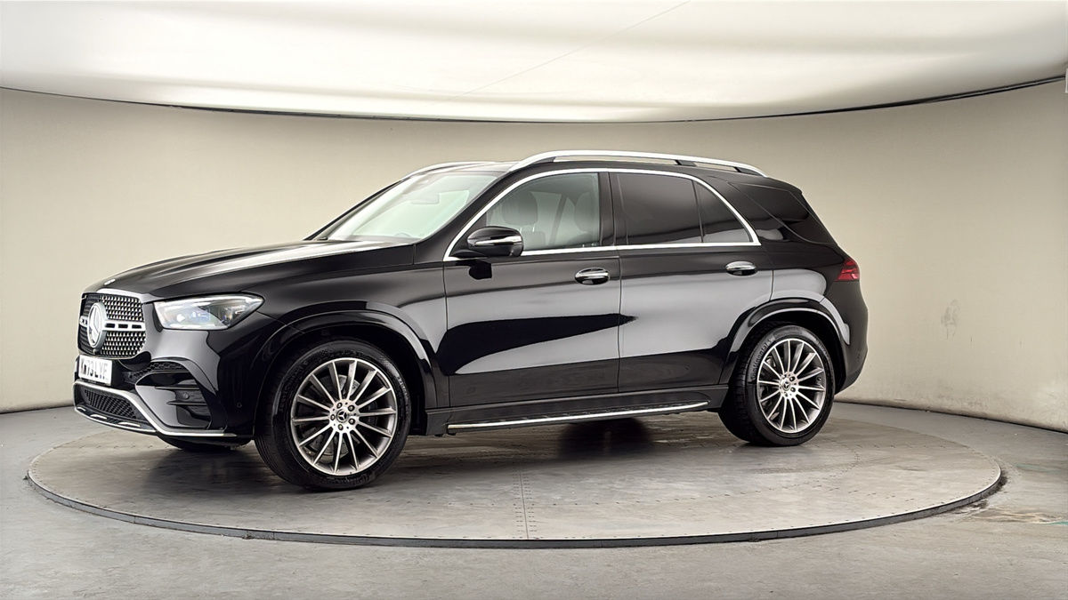 More views of Mercedes-Benz GLE