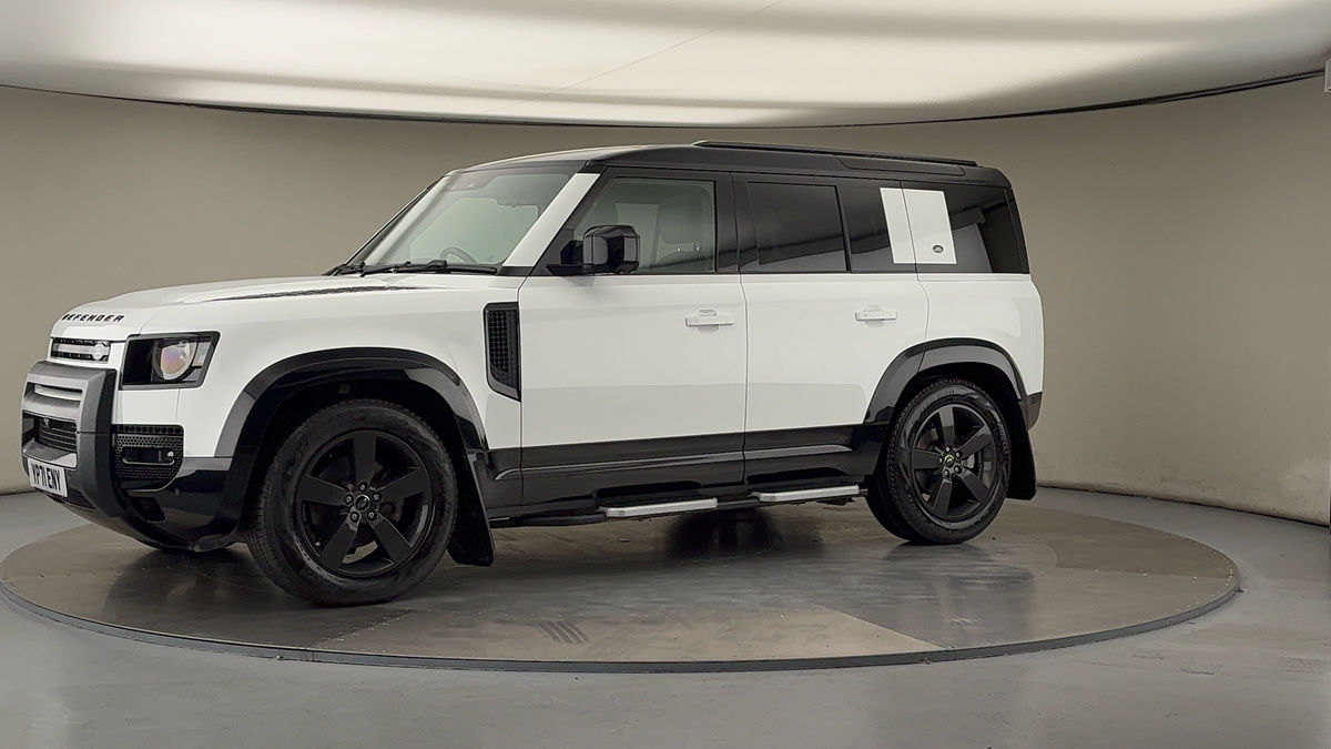 More views of Land Rover Defender 110