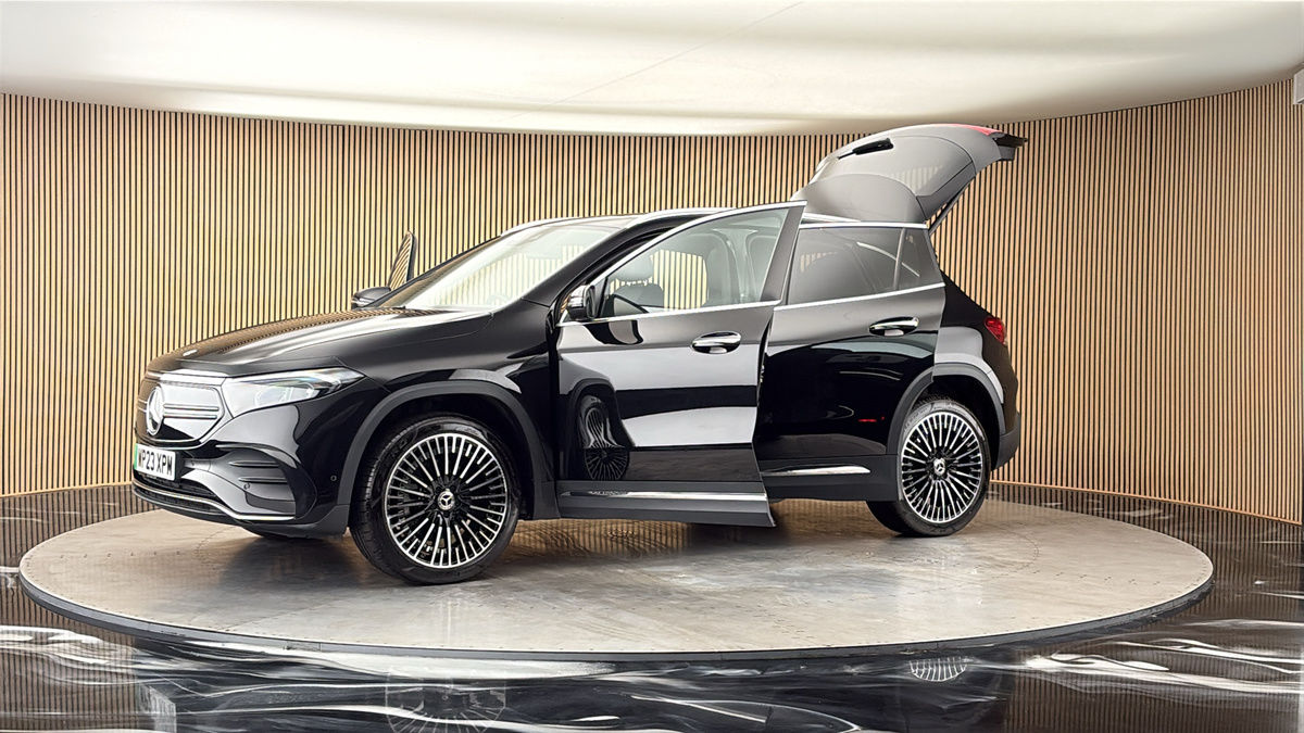More views of Mercedes-Benz EQA
