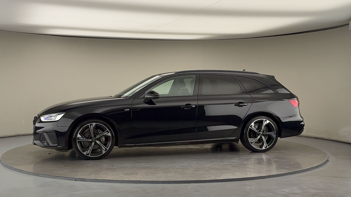 More views of Audi A4 Avant