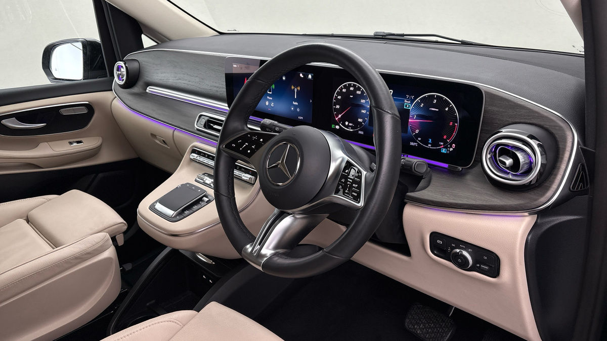 Mercedes-Benz V Class Image 5