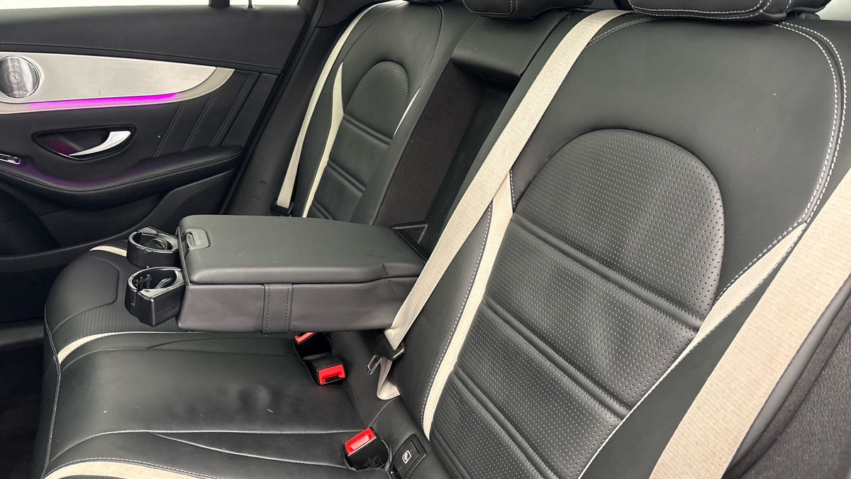 Mercedes-Benz GLC Image 9