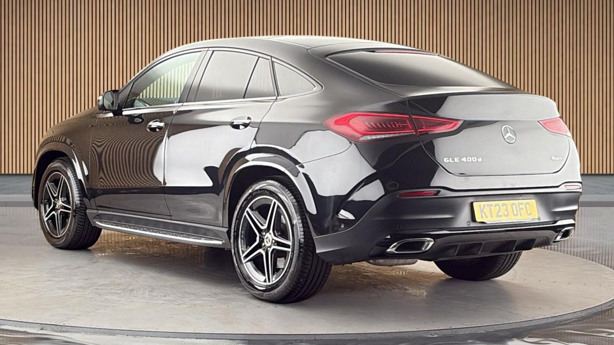 Mercedes-Benz GLE Image 2