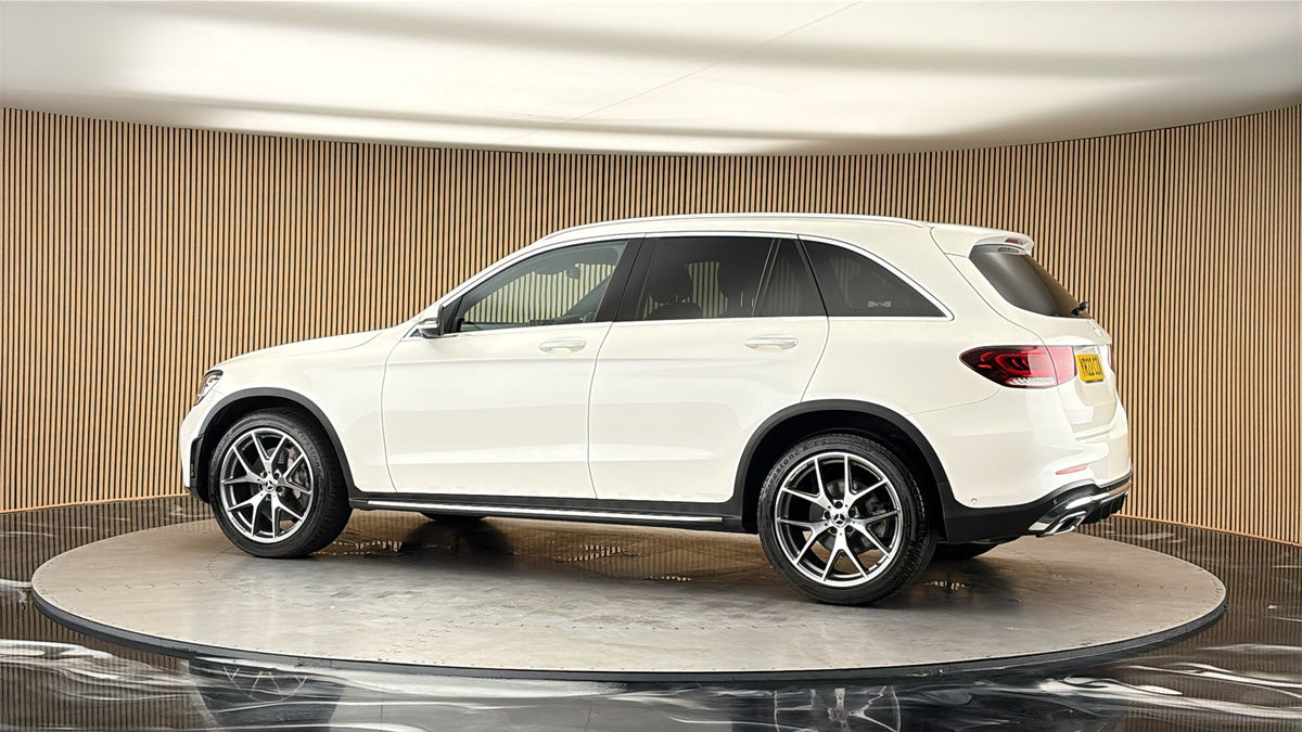 More views of Mercedes-Benz GLC