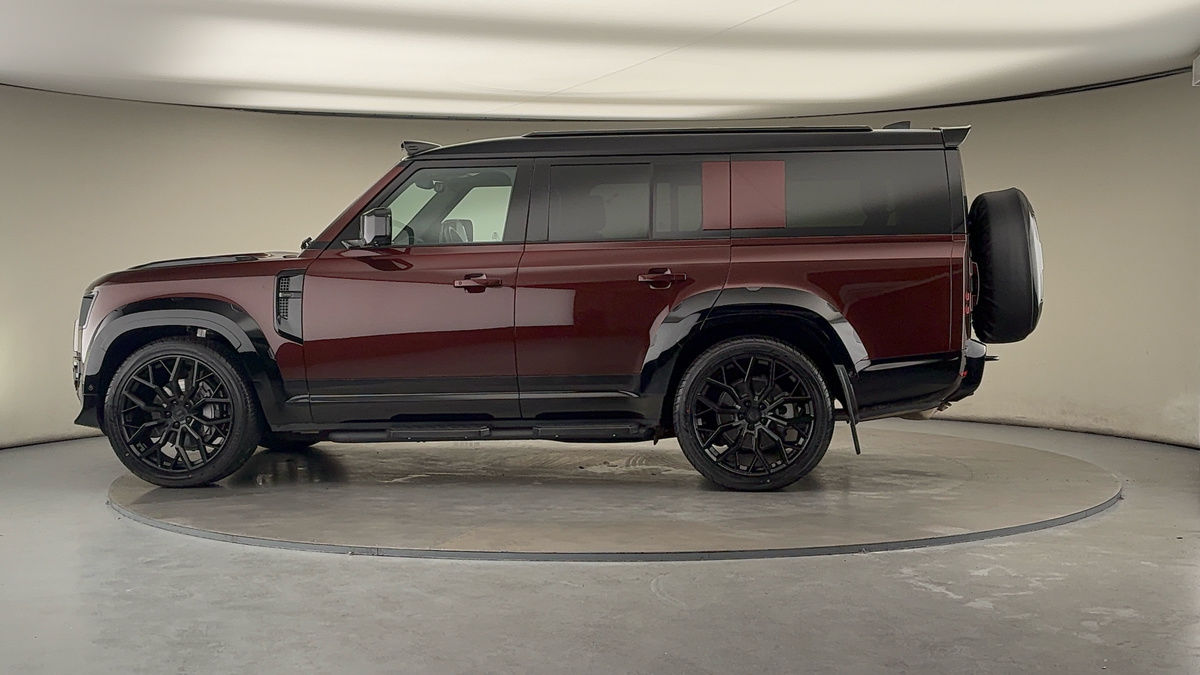 More views of Land Rover Defender 130