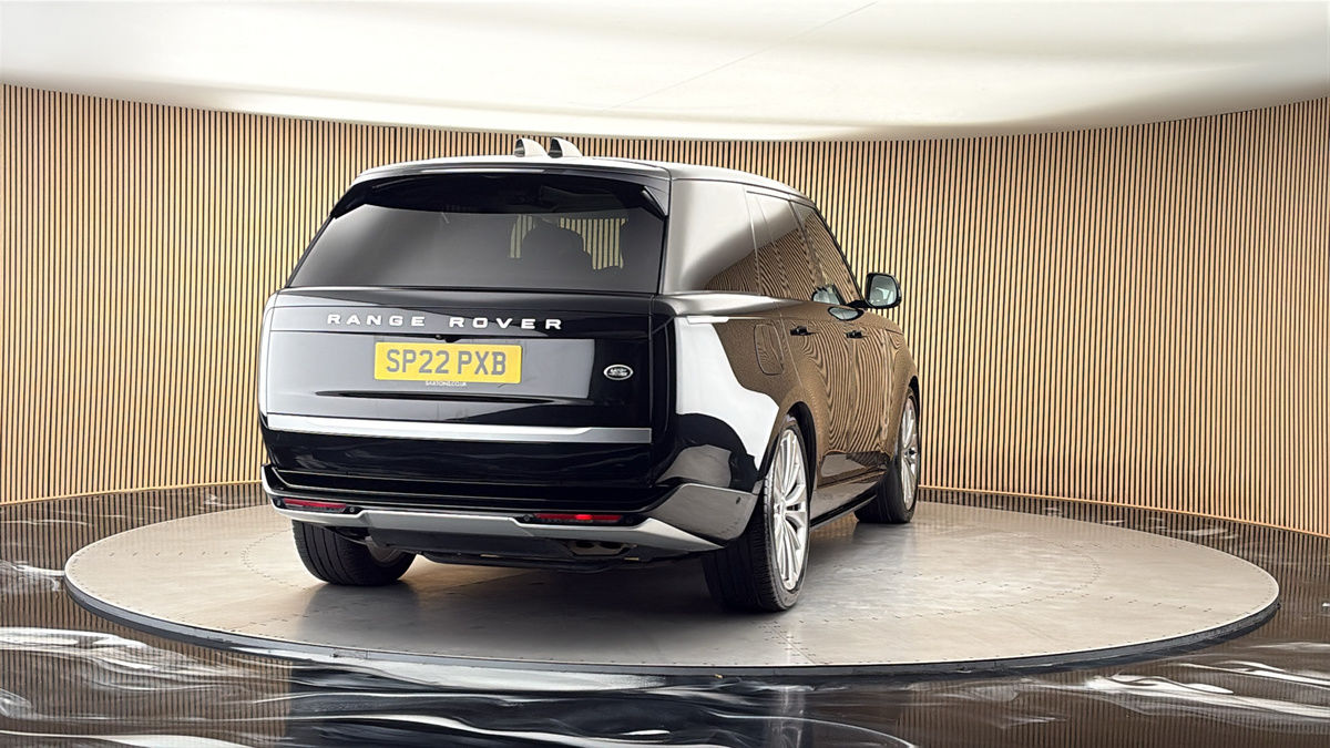 More views of Land Rover Range Rover