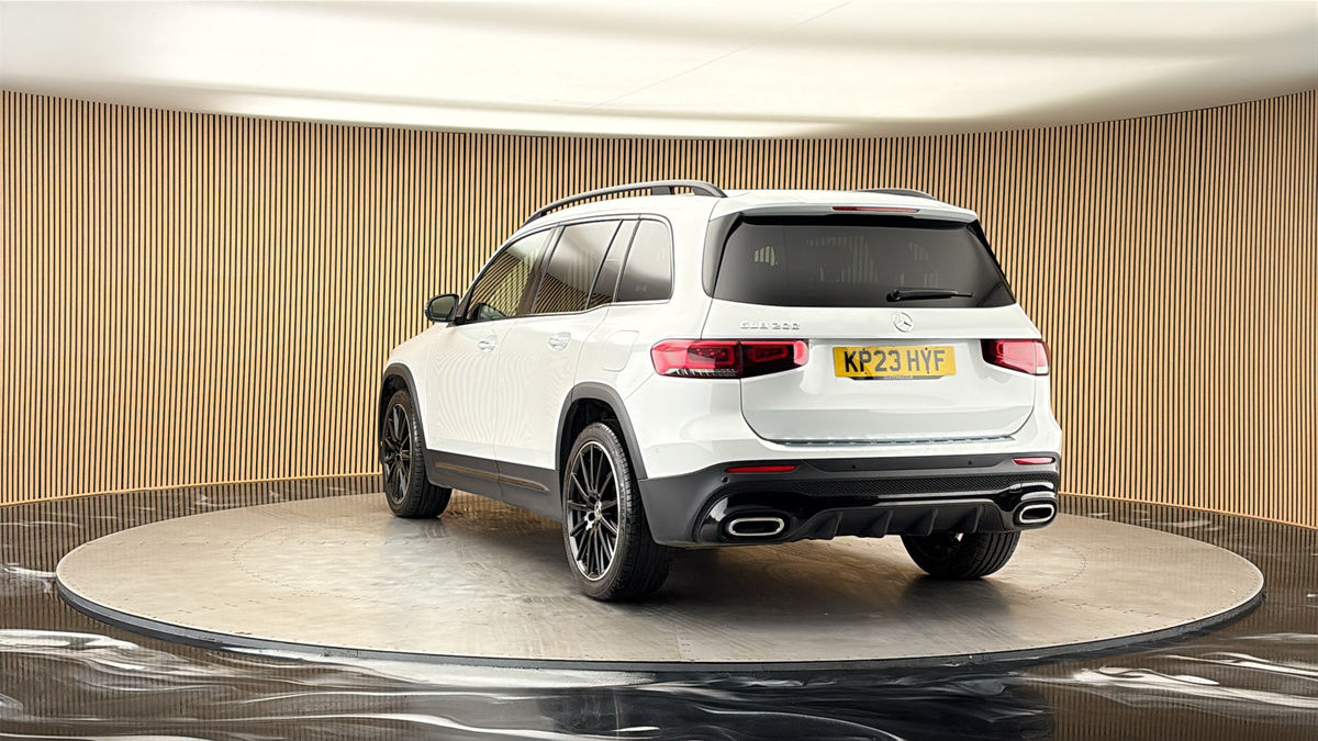 More views of Mercedes-Benz GLB