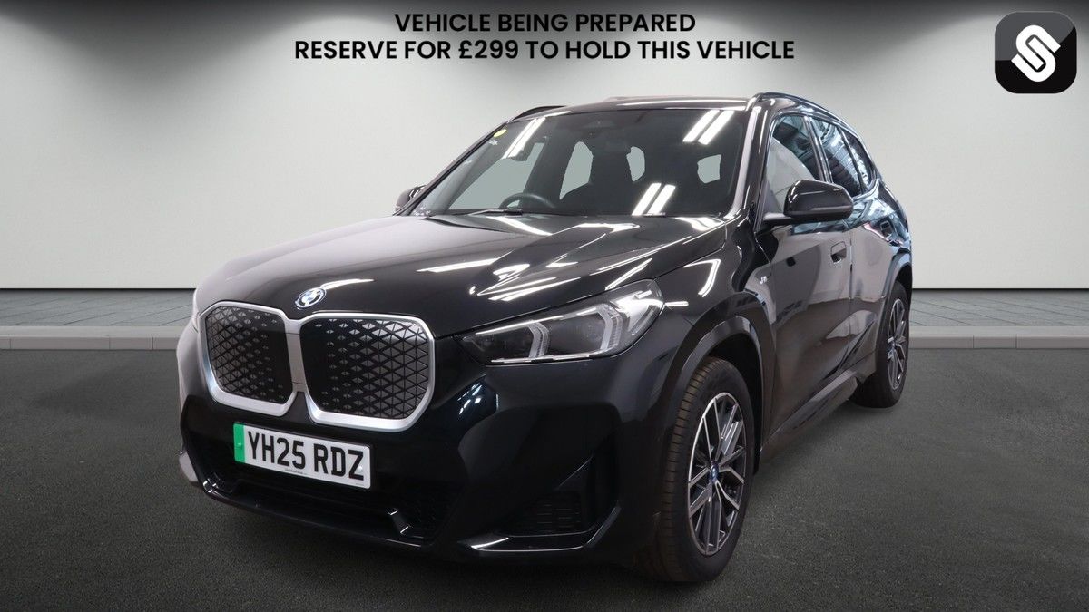 BMW iX1 Image 2