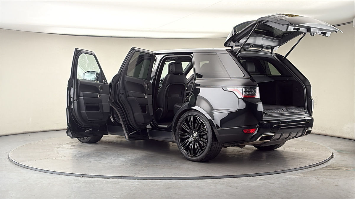 More views of Land Rover Range Rover Sport