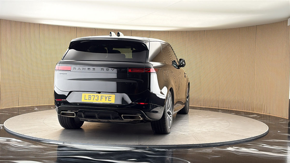 More views of Land Rover Range Rover Sport