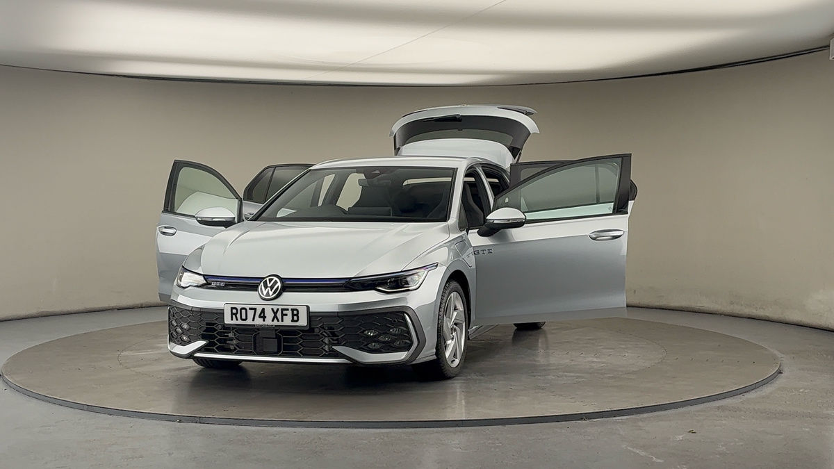 More views of Volkswagen Golf