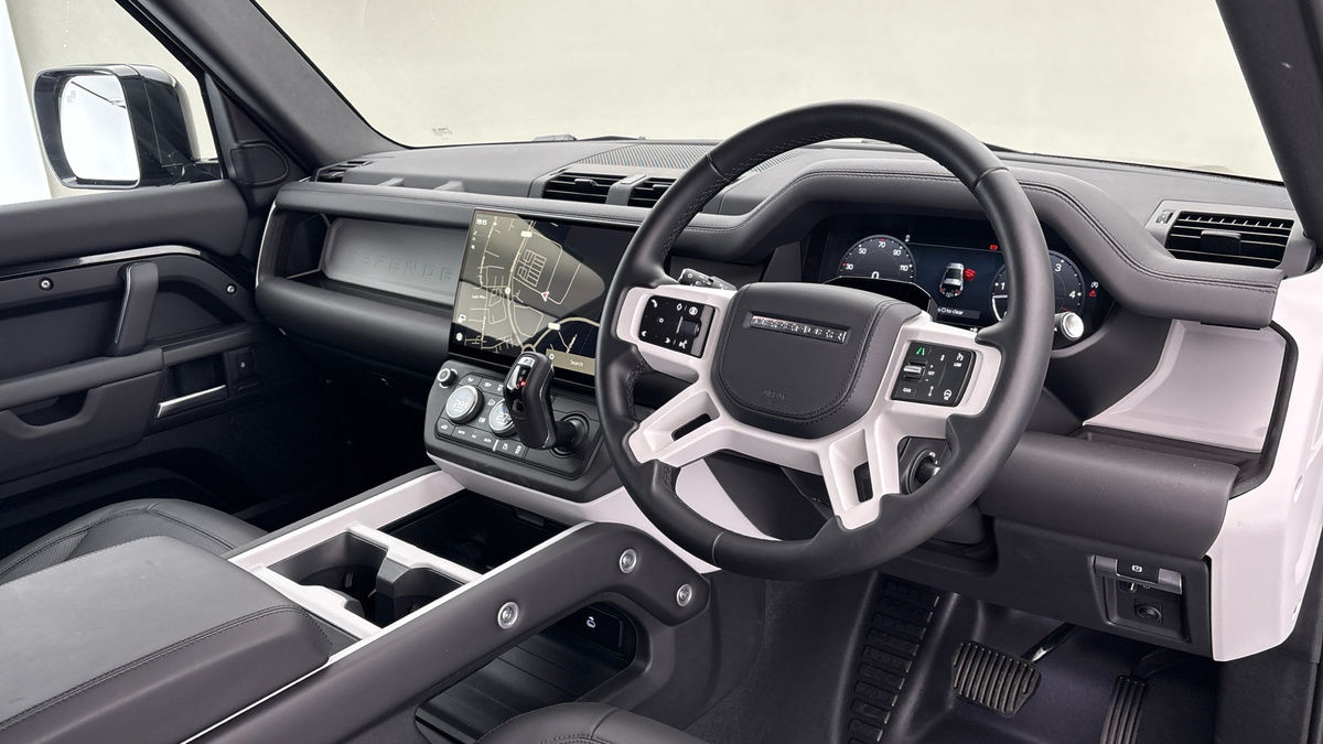 More views of Land Rover Defender 90