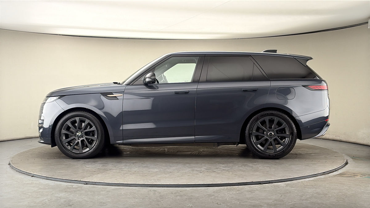 Land Rover Range Rover Sport Image 15