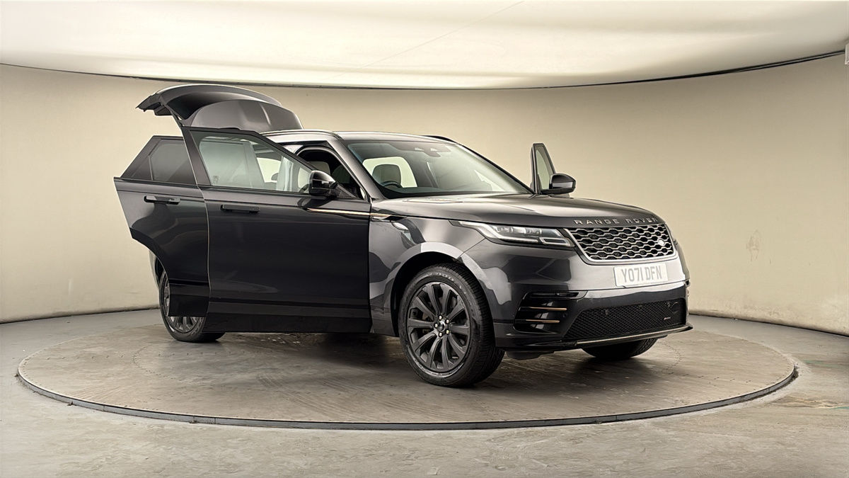 More views of Land Rover Range Rover Velar