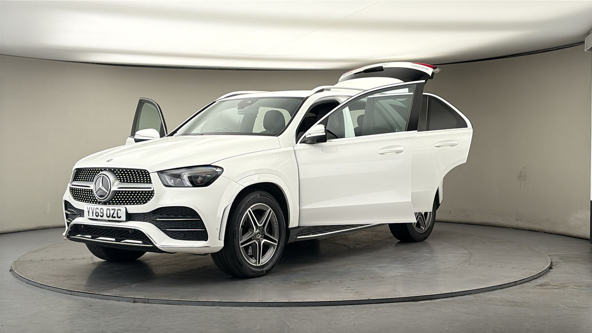 More views of Mercedes-Benz GLE
