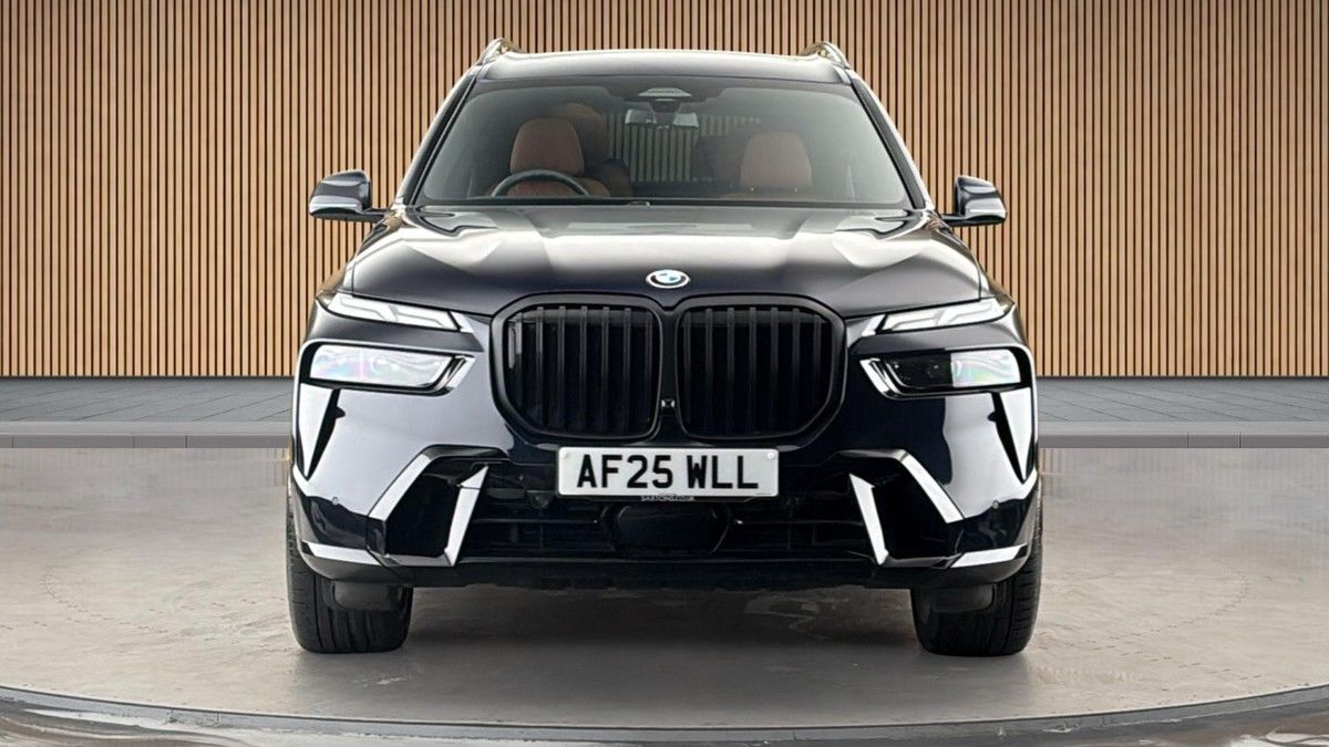 BMW X7 Image 3