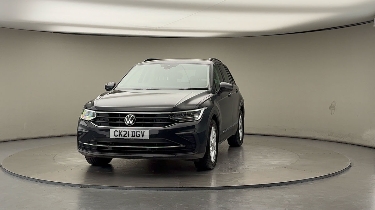 More views of Volkswagen Tiguan