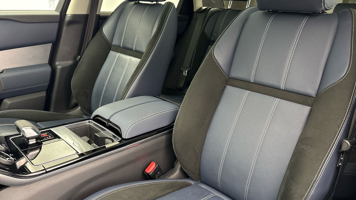 Land Rover Range Rover Velar Image 7