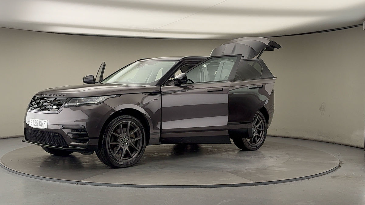 Land Rover Range Rover Velar Image 22