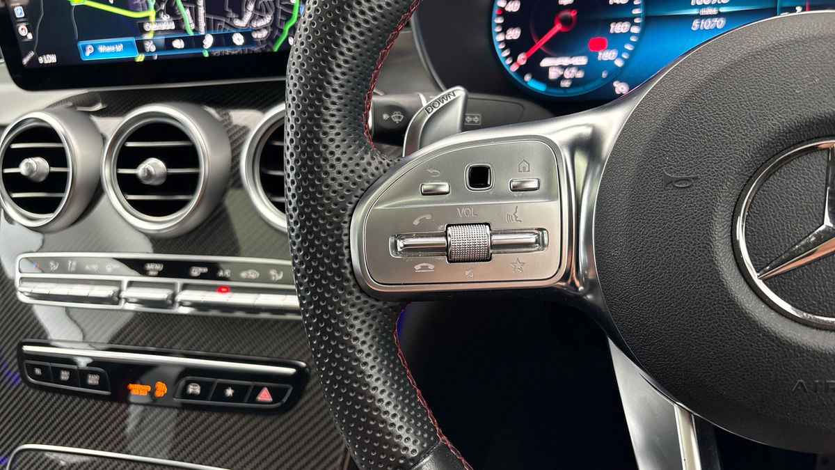 Mercedes-Benz GLC Image 13