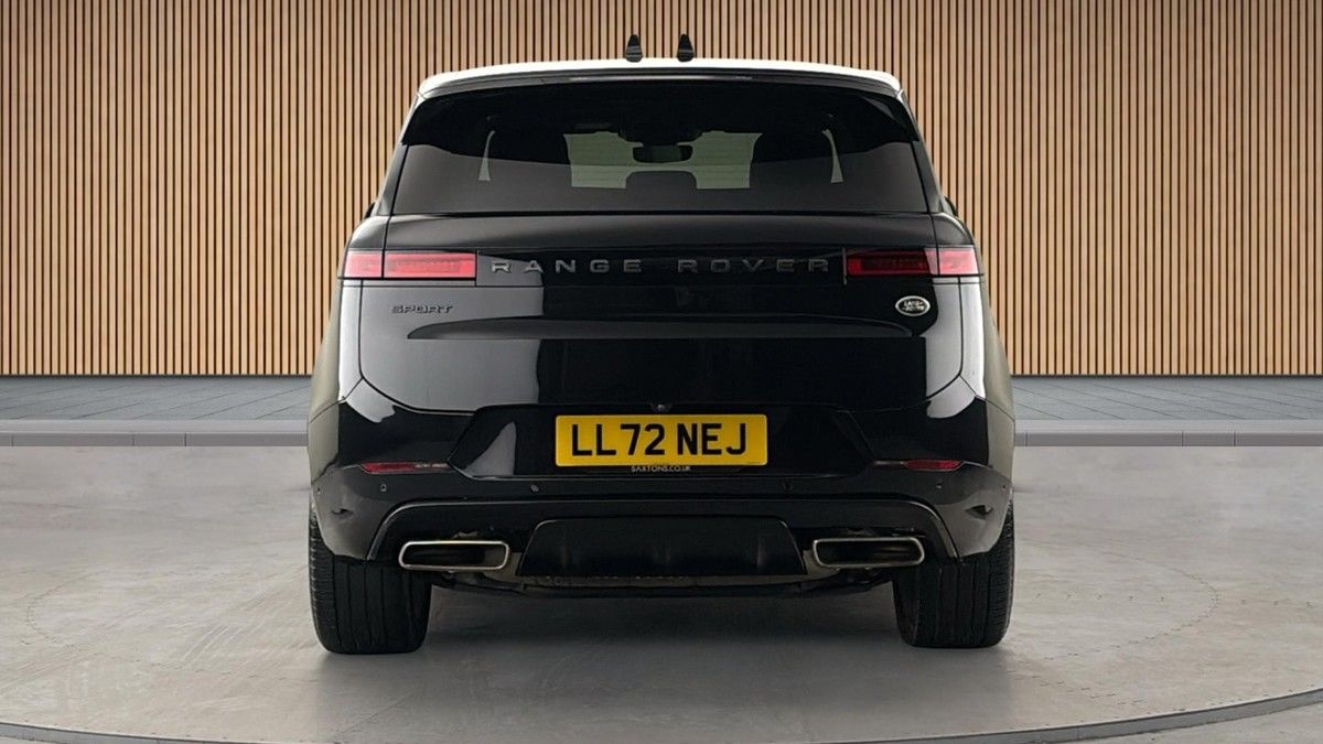 Land Rover Range Rover Sport Image 4