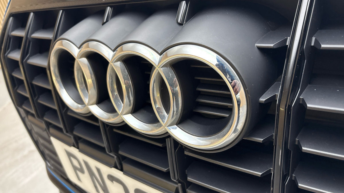 Audi Q3 Image 24