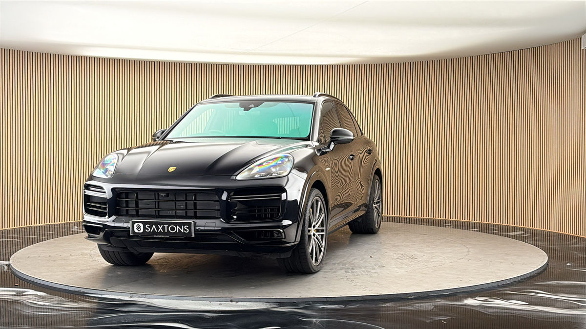 More views of Porsche Cayenne