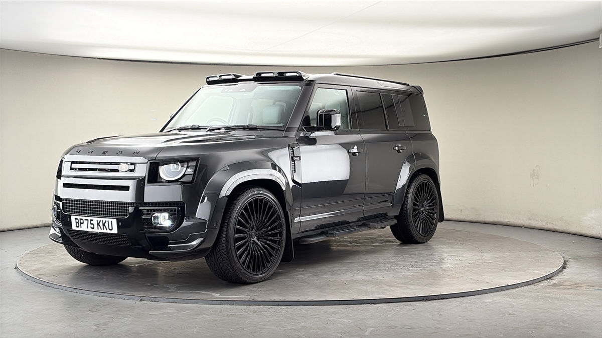More views of Land Rover Defender 110