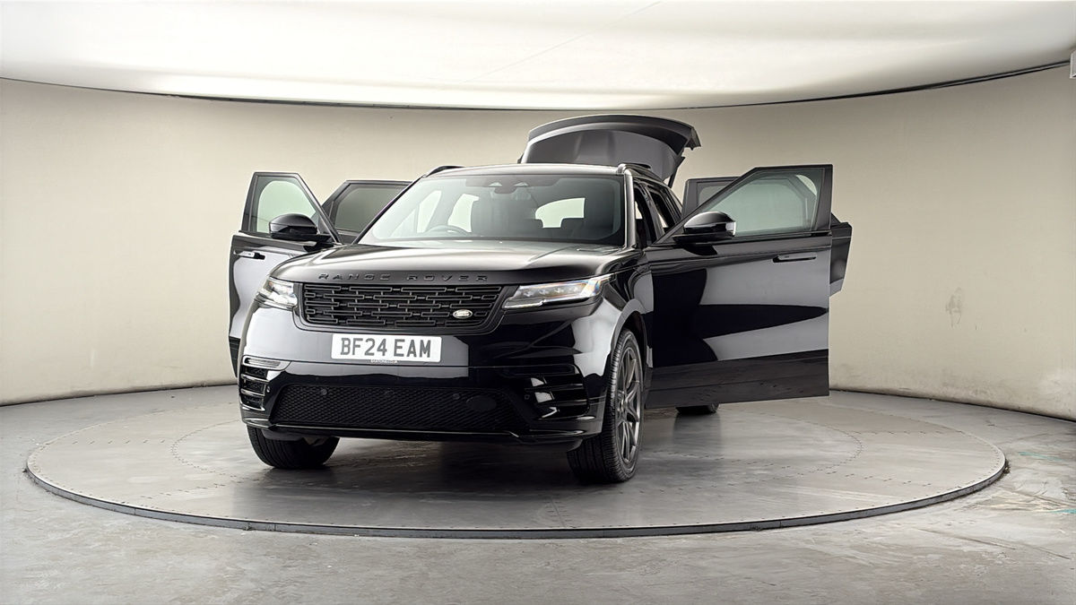 More views of Land Rover Range Rover Velar