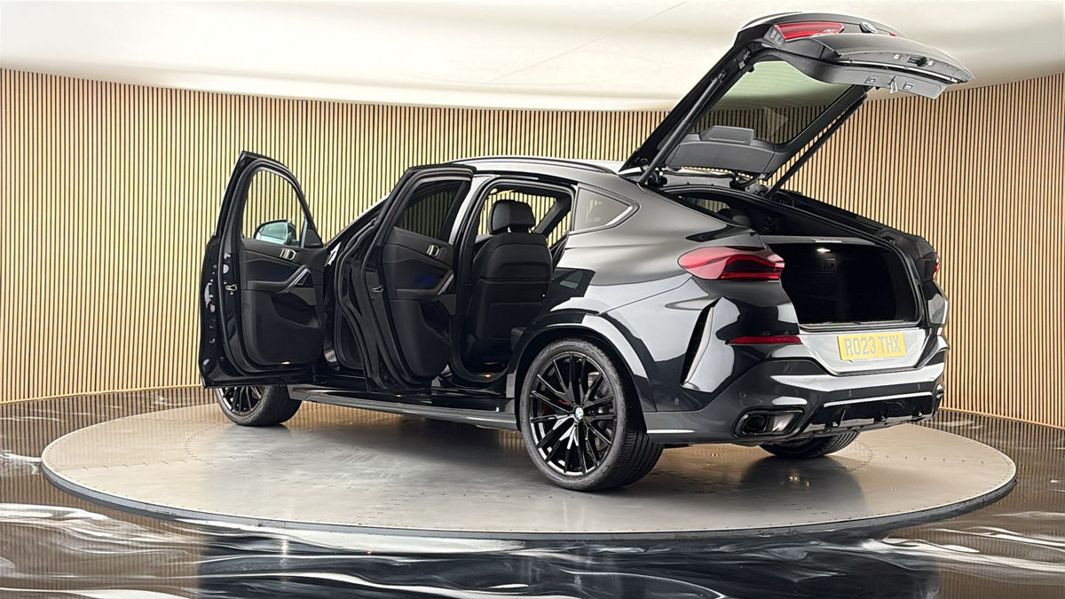 More views of BMW X6