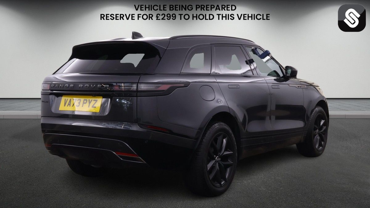 Land Rover Range Rover Velar Image 4