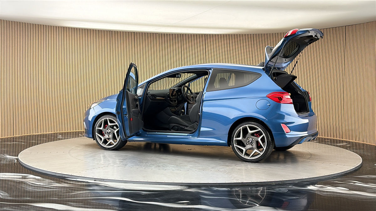 More views of Ford Fiesta